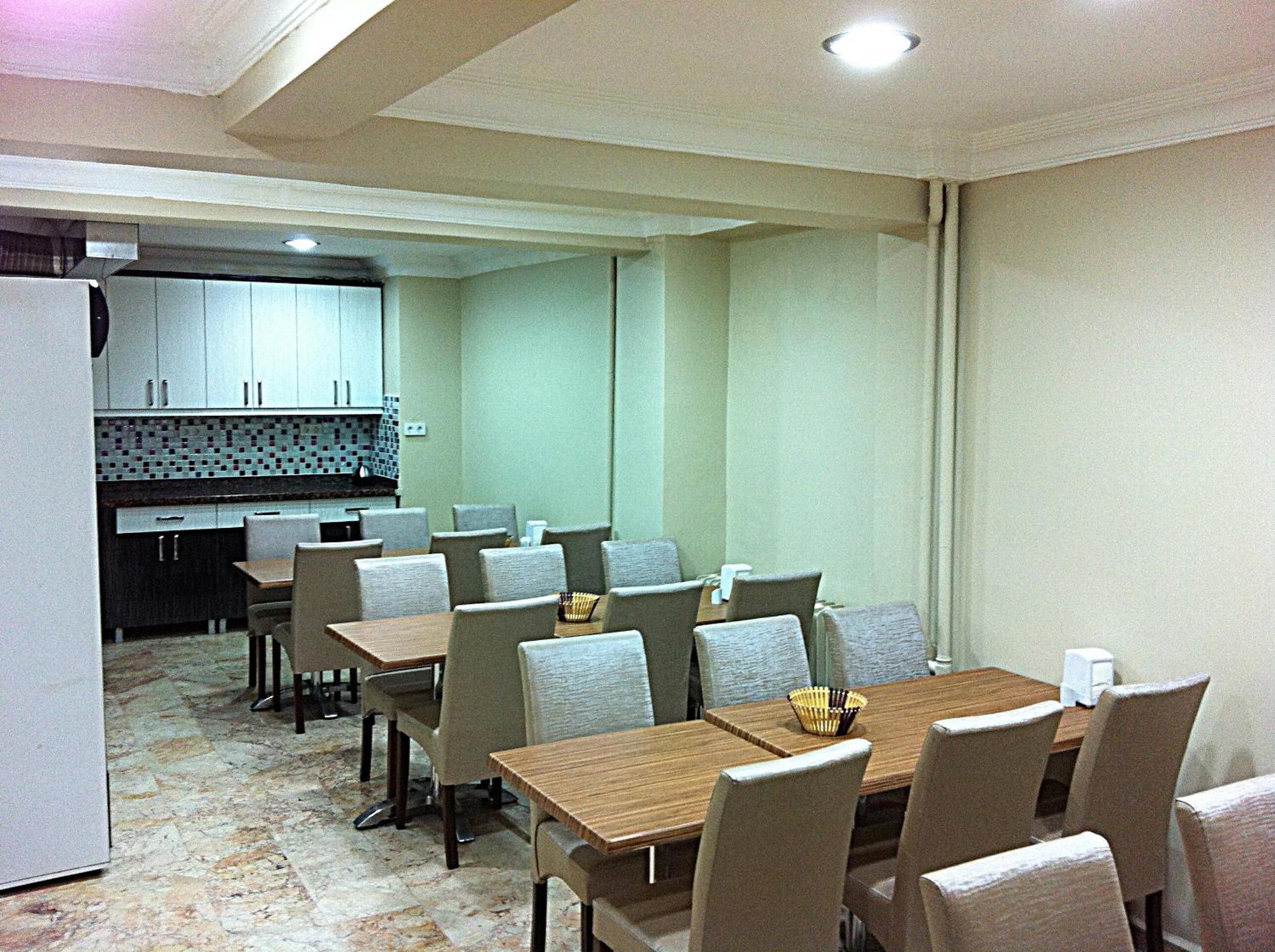 Hotel Yonca Istanbul Exterior photo